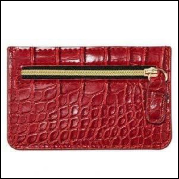 B-low the belt card holder - Picture 4 of 4